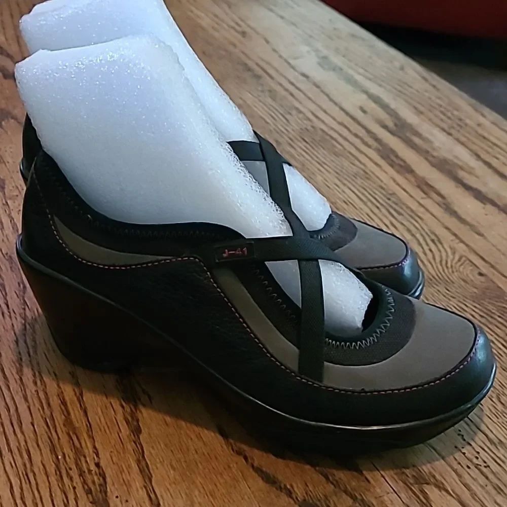 AdventureOn J-41 Clogs, - Picture 2 of 13